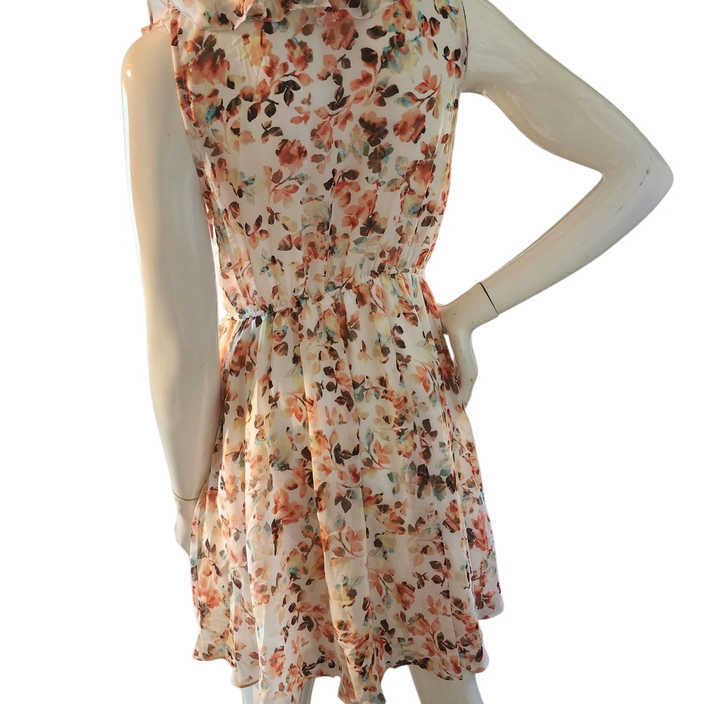 Floral Ruffle Dress - Picture 2 of 3